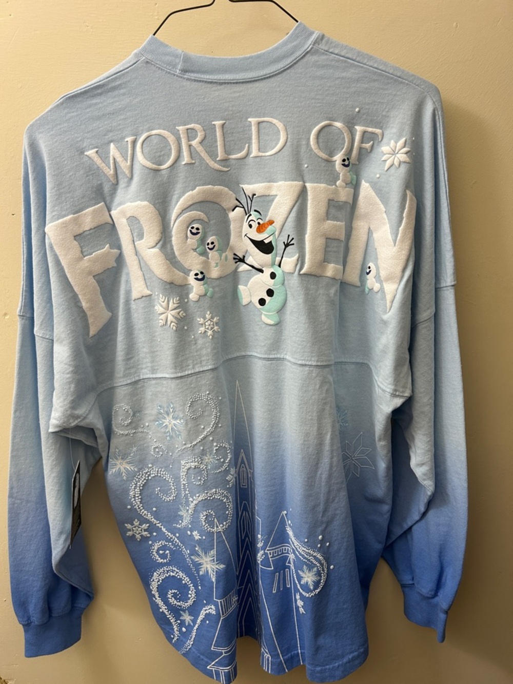 Disneyland Paris - Spirit Jersey - World of Frozen - Paris Exclusive NWT -Size S